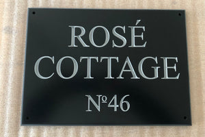 CORIAN HOUSE SIGN - Medium